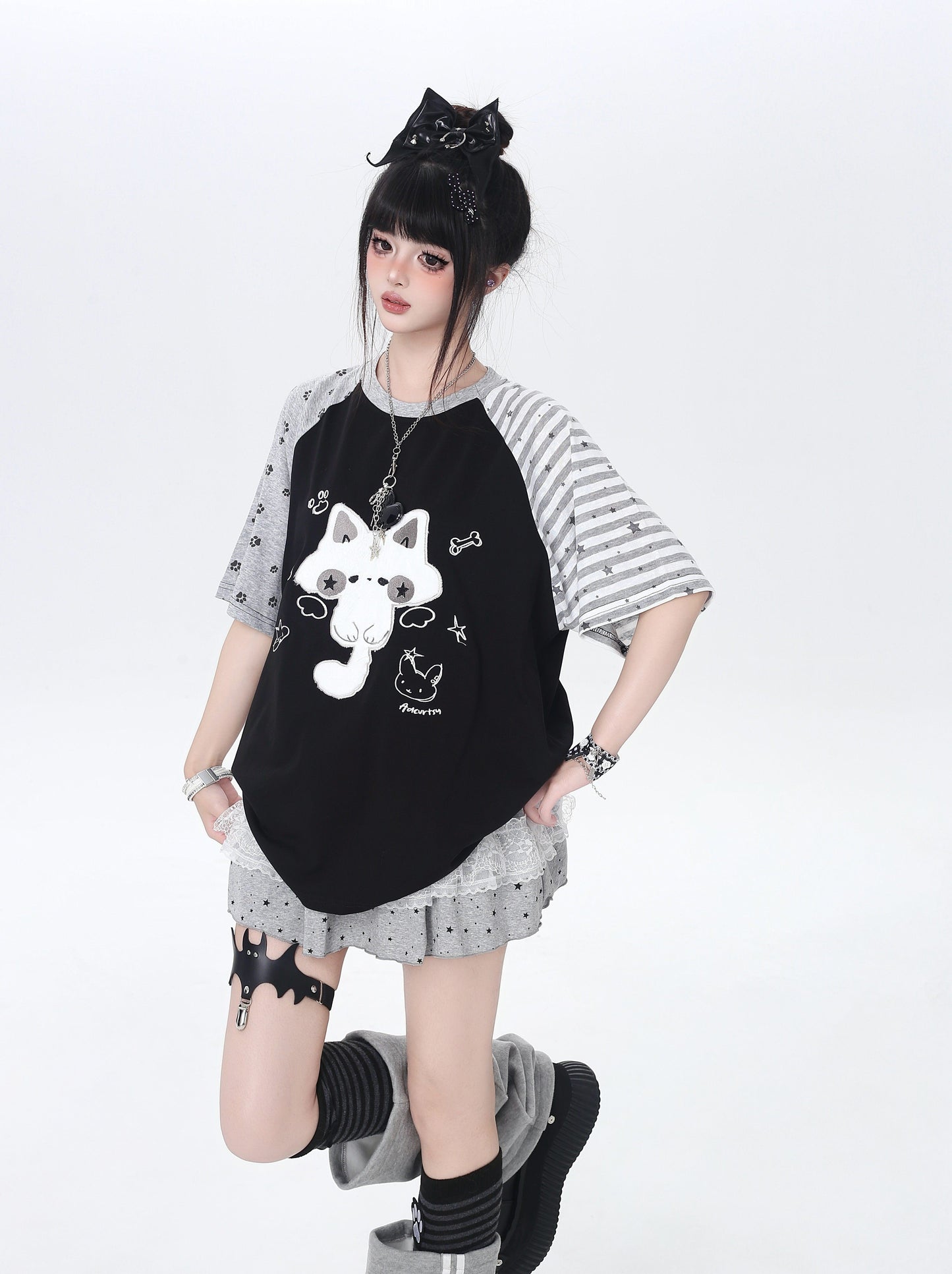猫モチーフラグランTシャツ