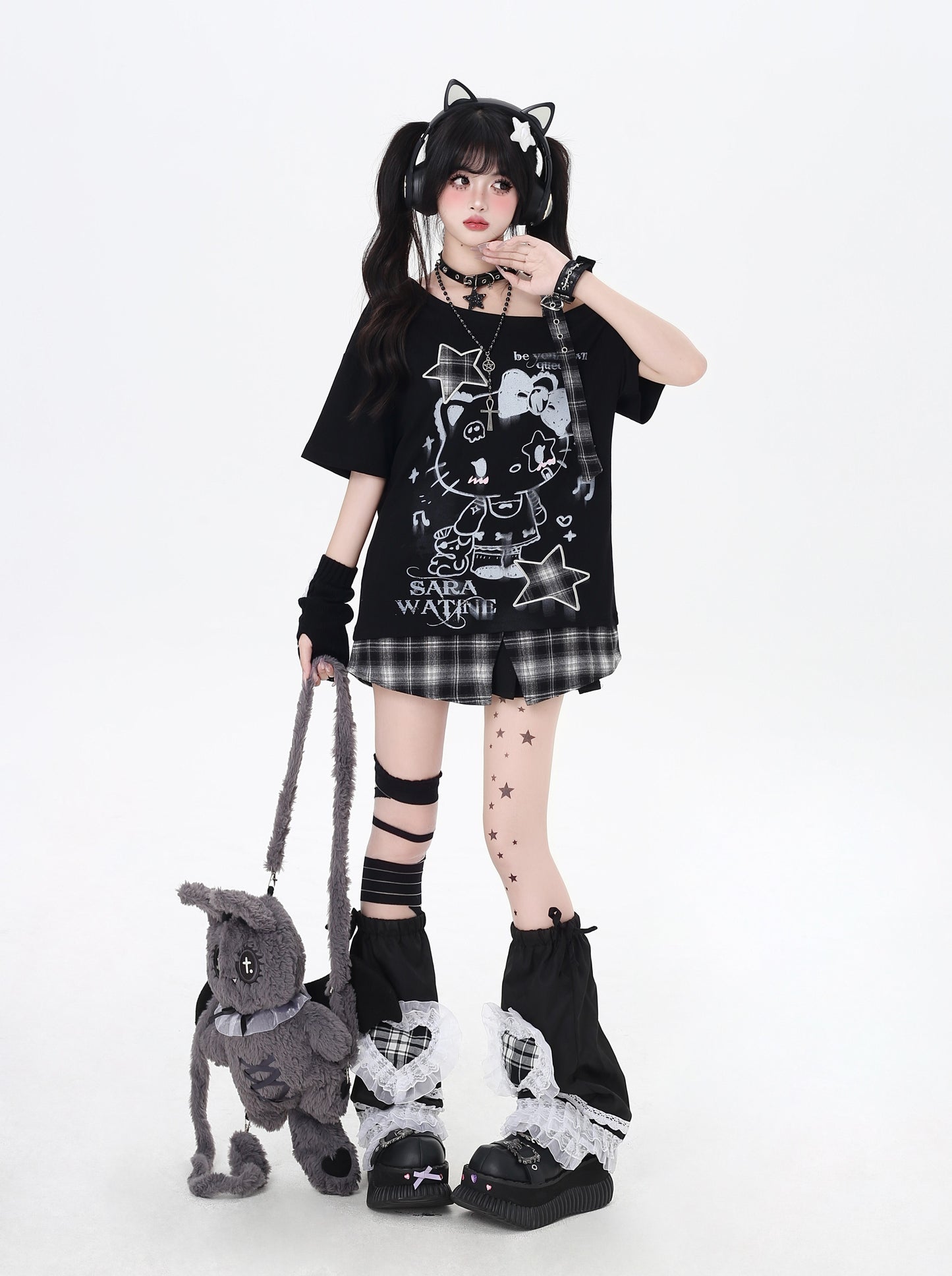 ネコ柄×チェック肩あきTシャツ