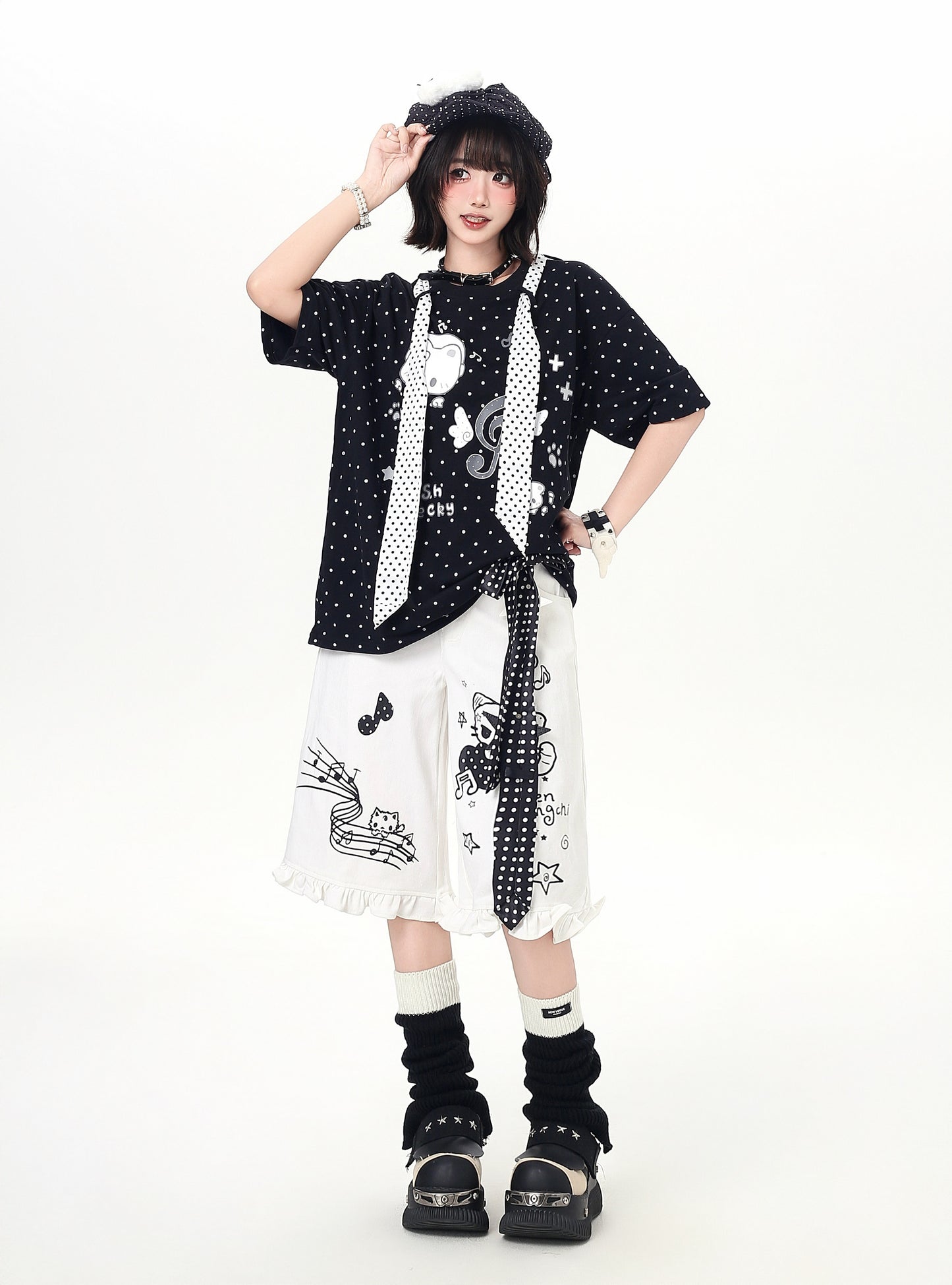 ネコドットタイ付きTシャツ