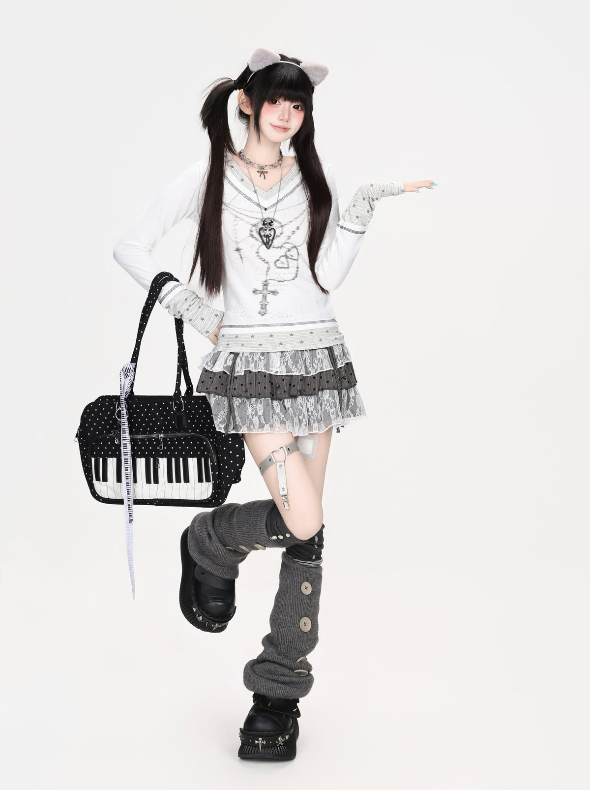 ハートグラフィックフェイクレイヤード長袖トップス