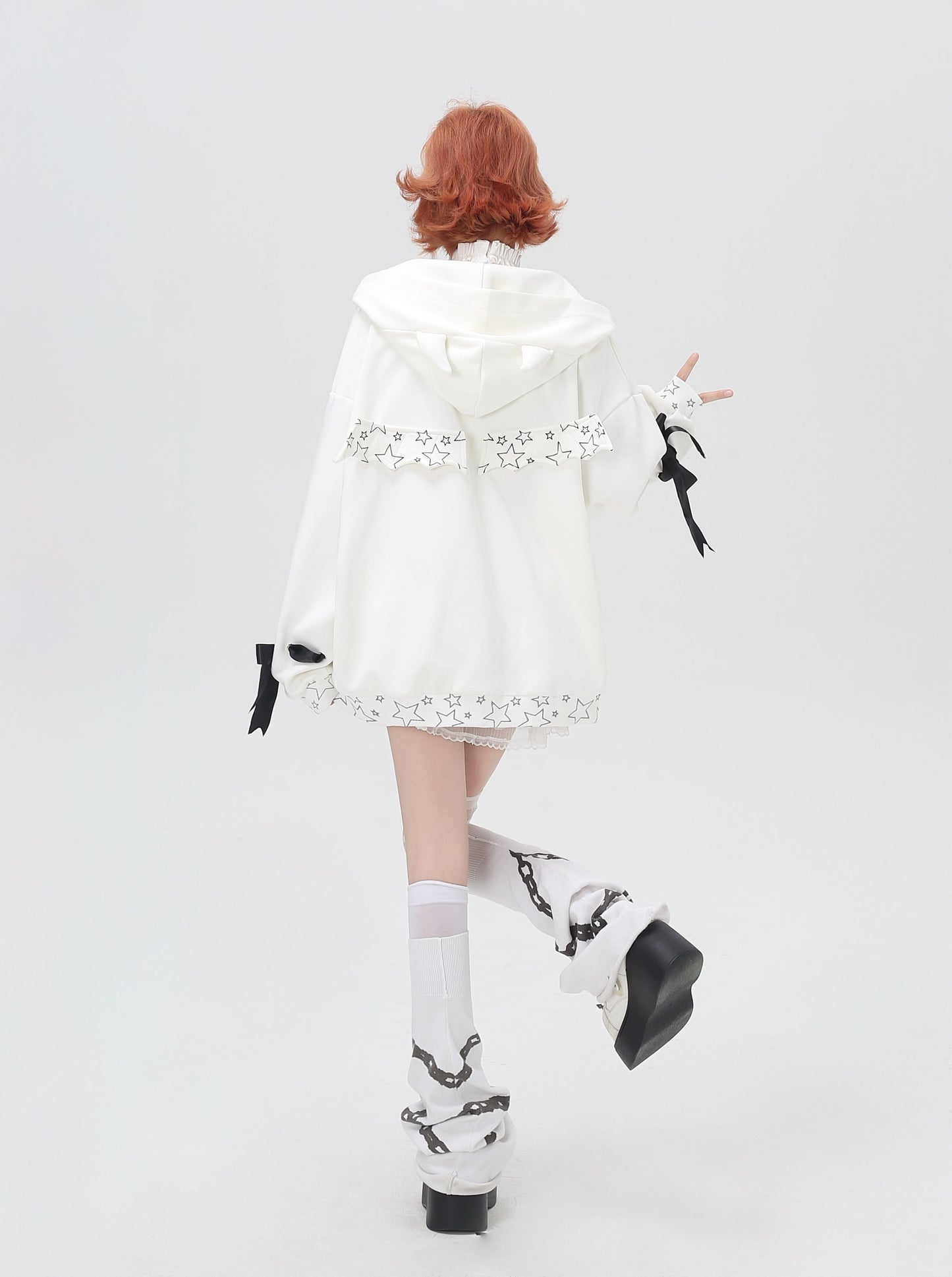 デビルウィング付き ルーズフーディ