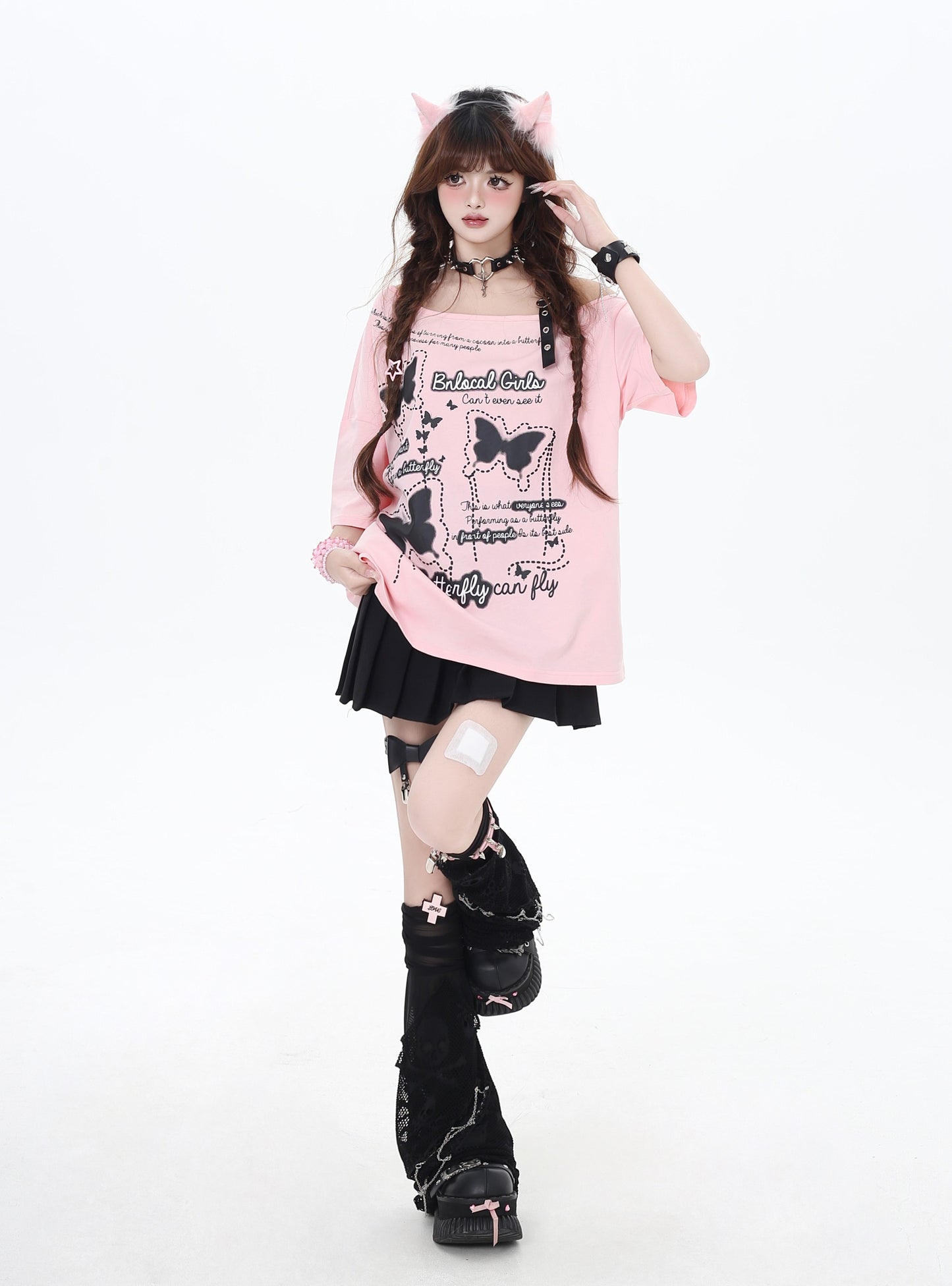 蝶々モチーフオフショルダーTシャツ