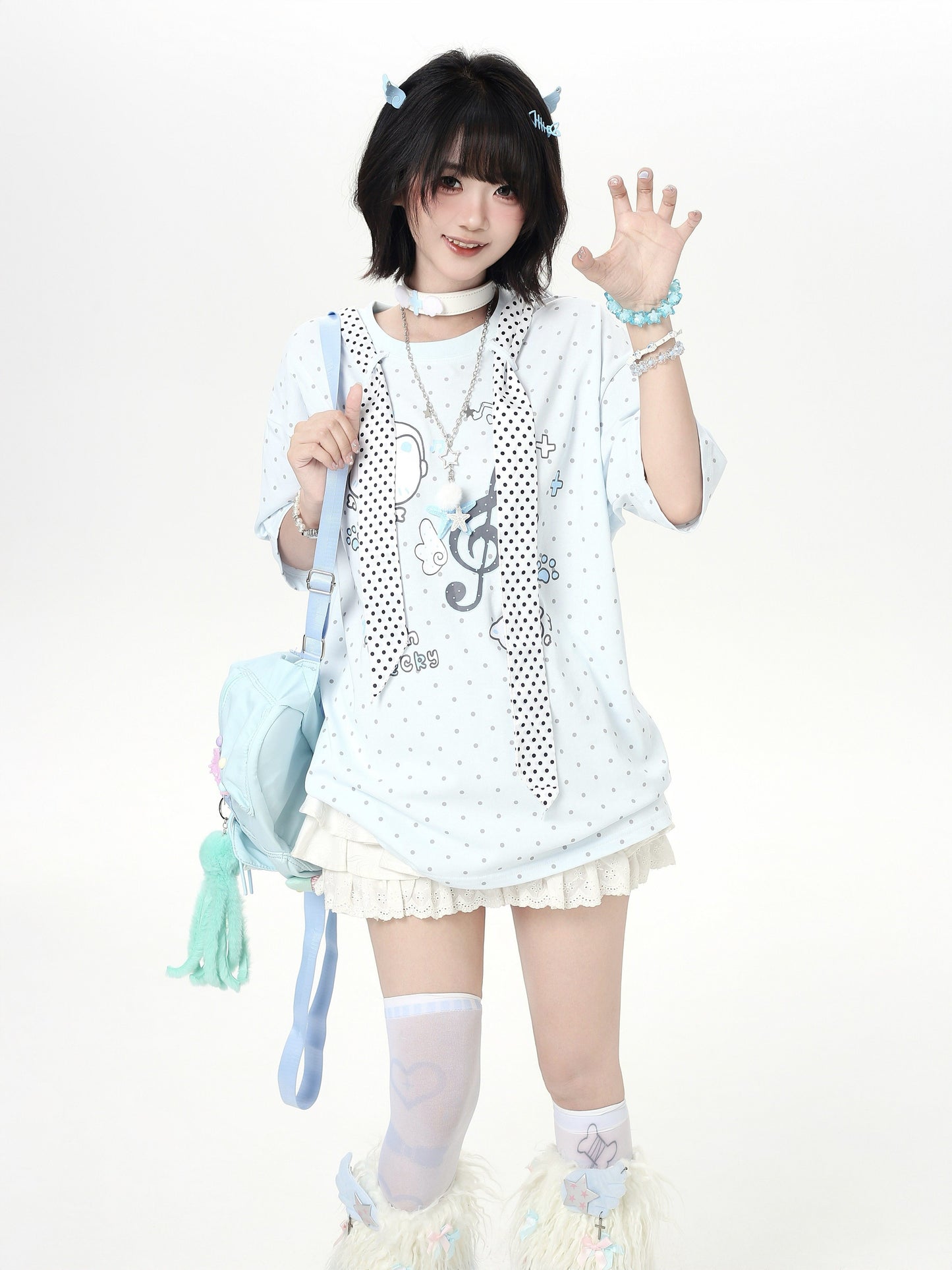 ネコドットタイ付きTシャツ