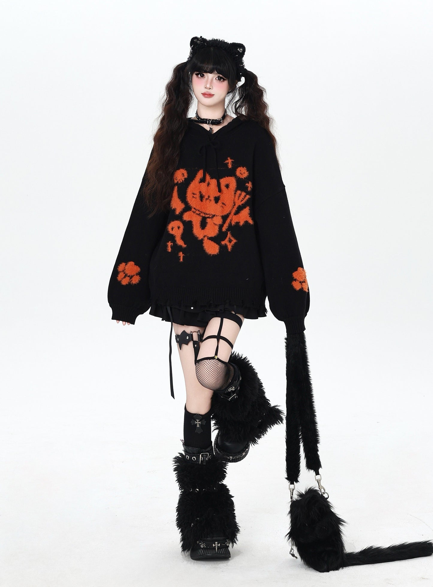 ねこモチーフ フード付きルーズニット｜黒×グレー サブカル