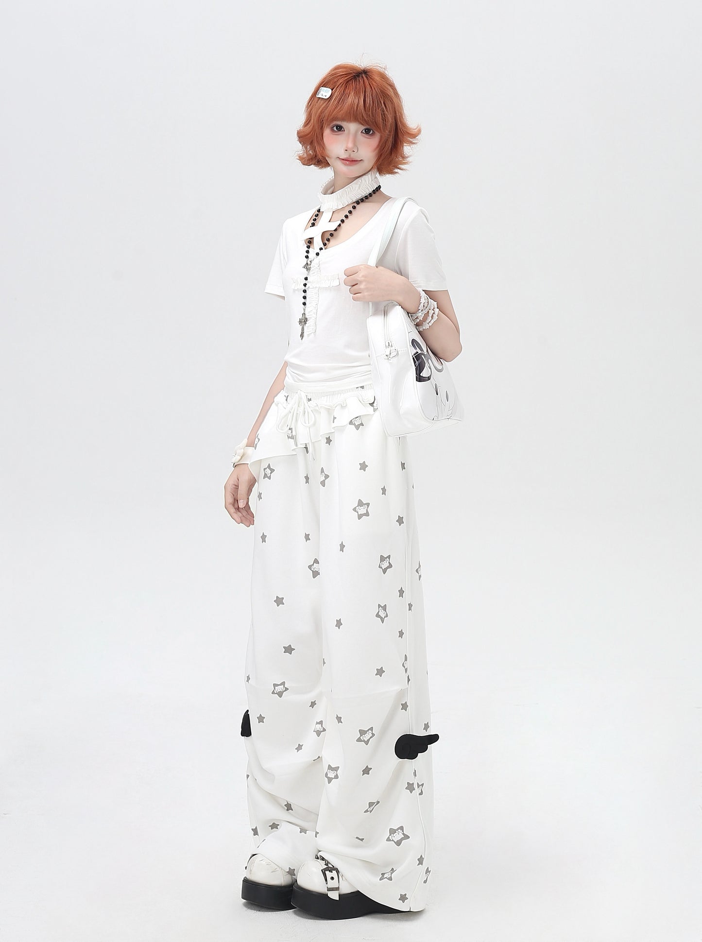 くすみスター柄 ルーズストレートパンツ