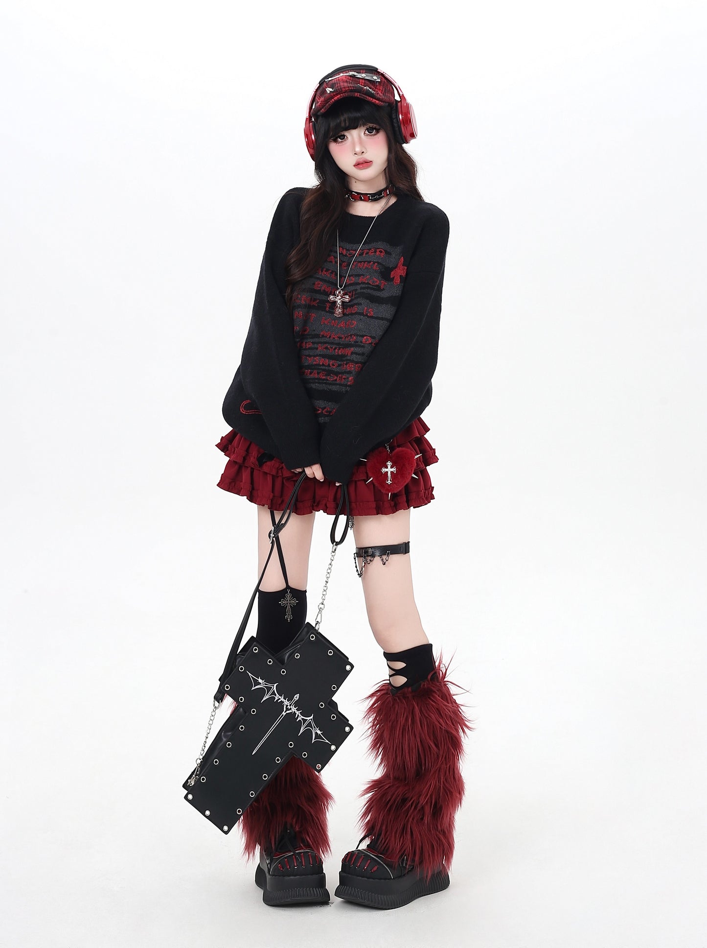 ゴシック猫ニット｜黒×グレーのゆる甘クールコーデ