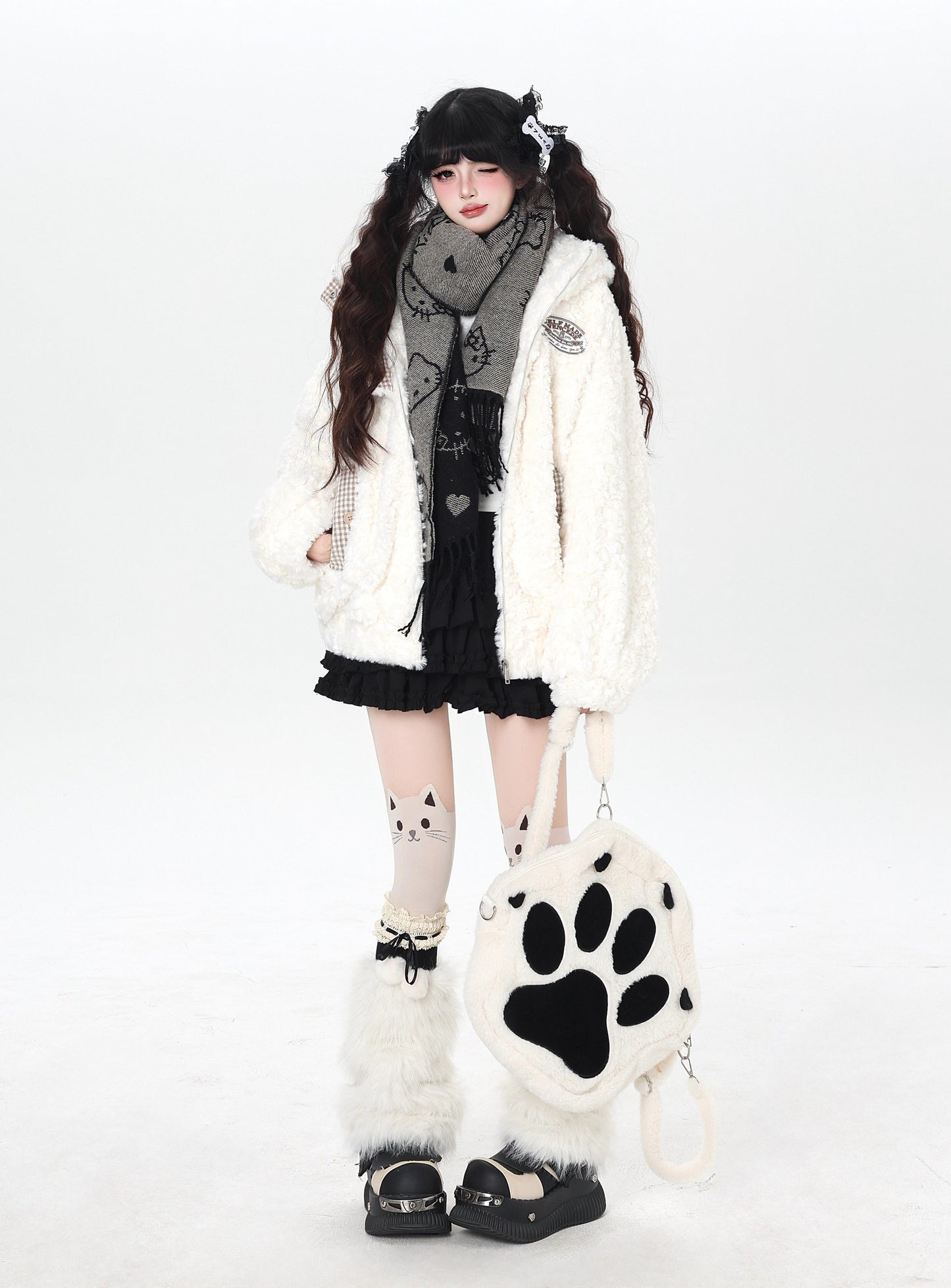 うさ耳＆刺繍入り チェック切替ボアジャケット