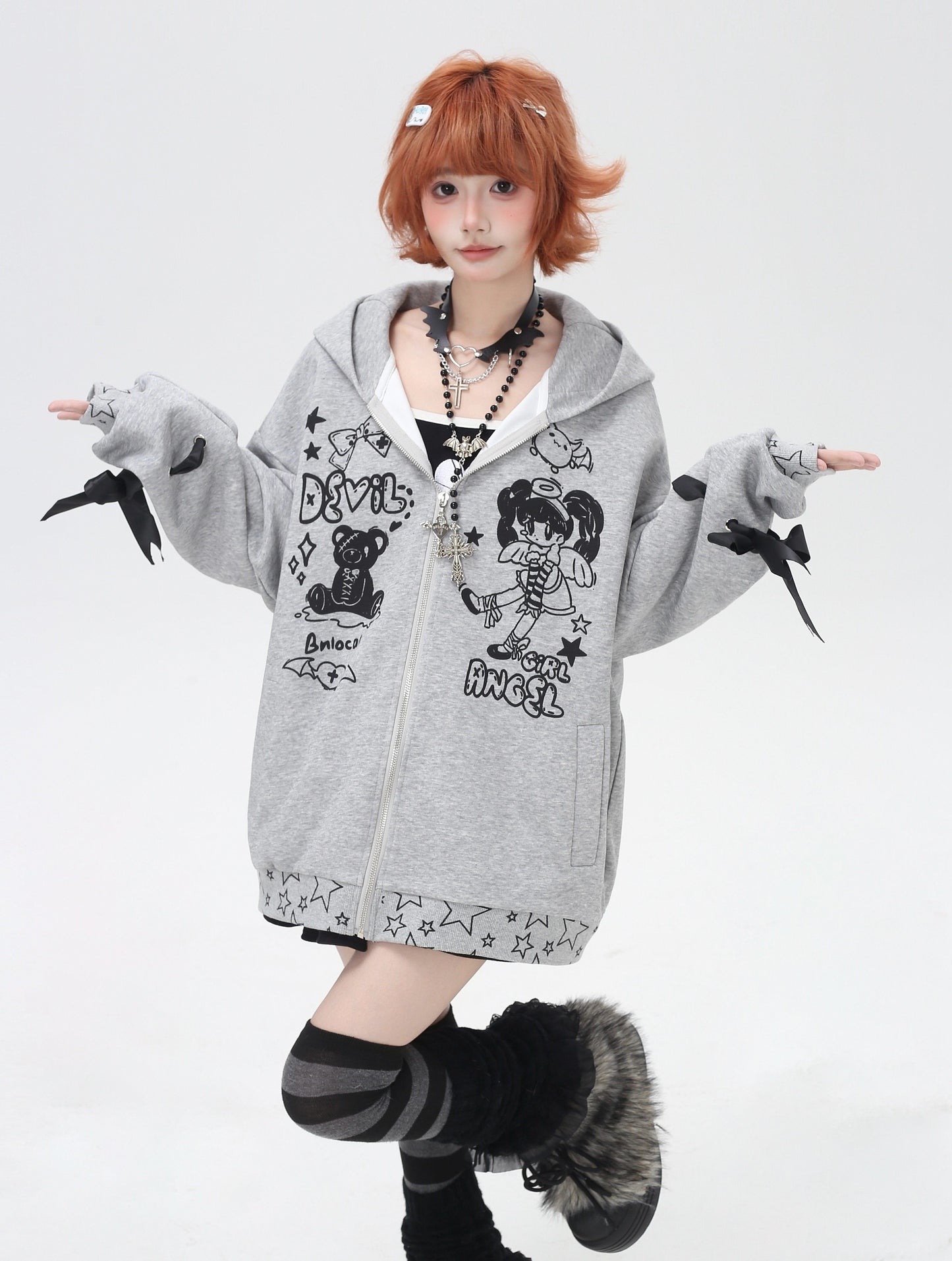 デビルウィング付き ルーズフーディ