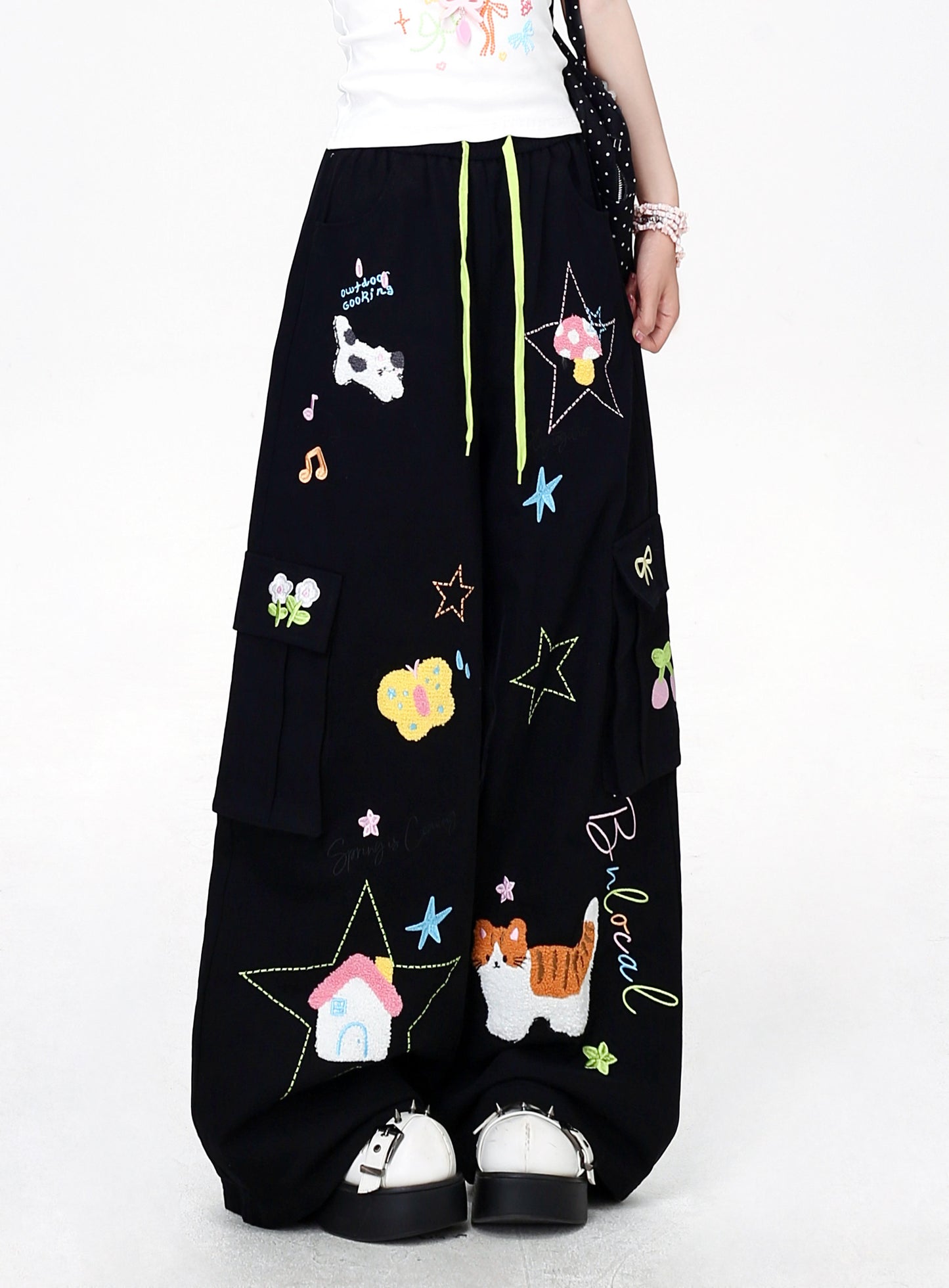 ネコ刺繍スウェットパンツ