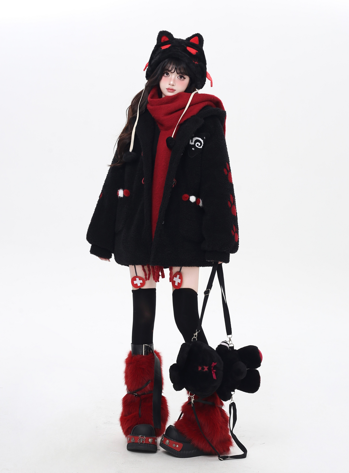 キャットモチーフ刺繍フードボアジャケット