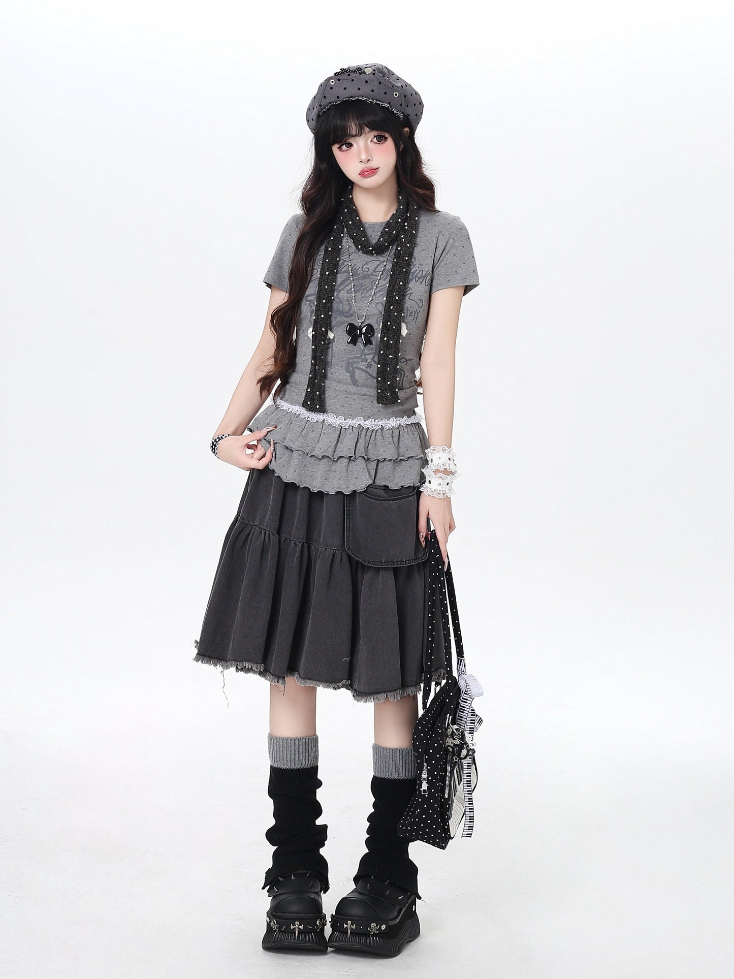 ドットフリルトップス｜韓国ガーリー・細見え