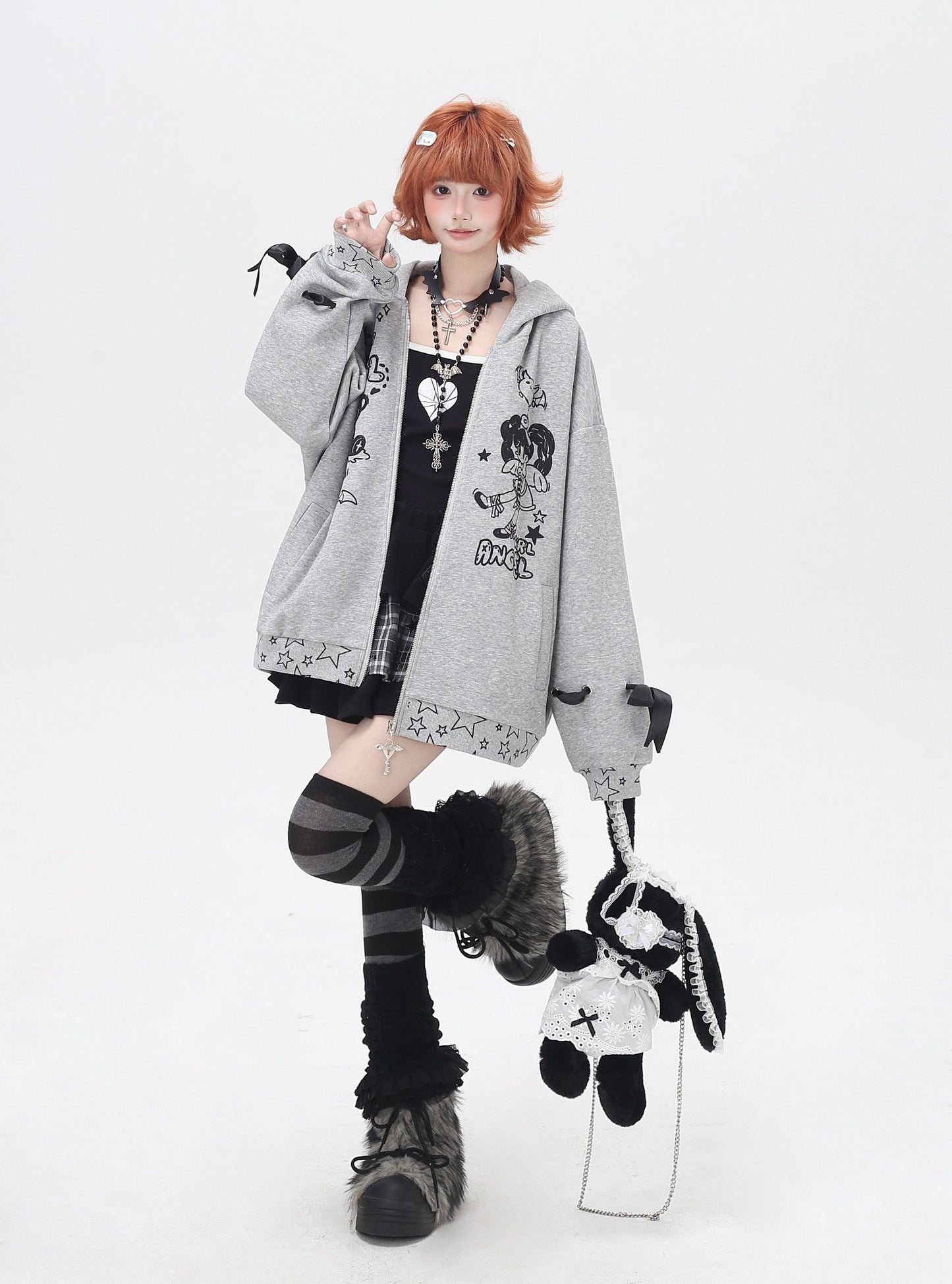 デビルウィング付き ルーズフーディ