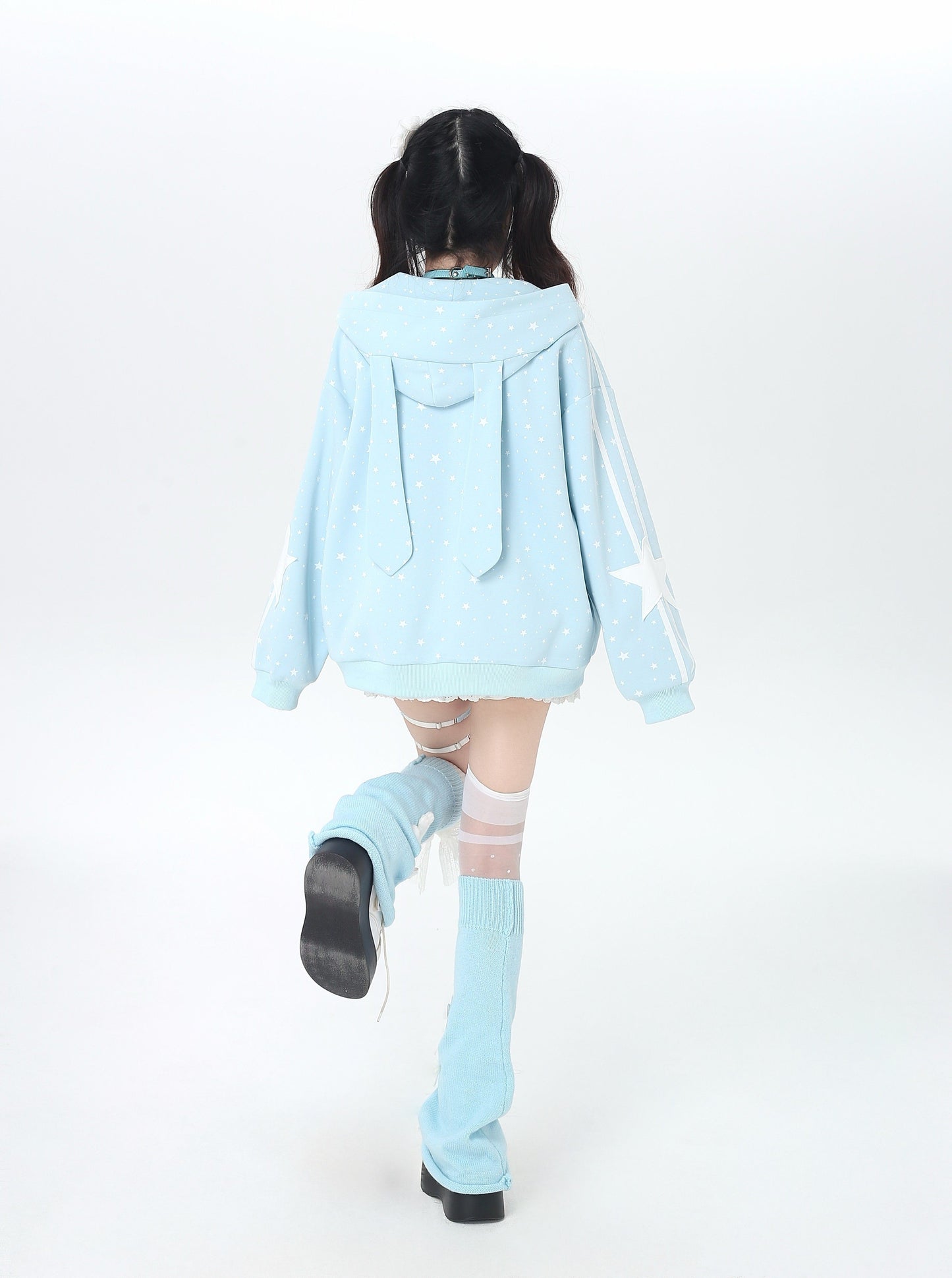 うさぎ刺繍フードゆるパーカー