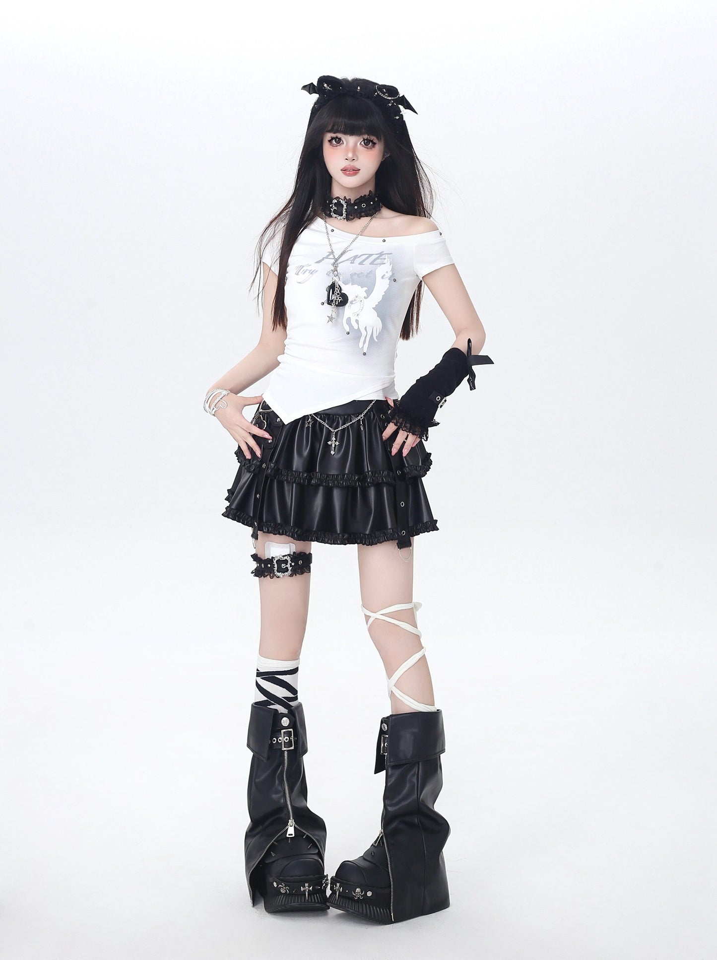 ユニコーンアシメオフショルT