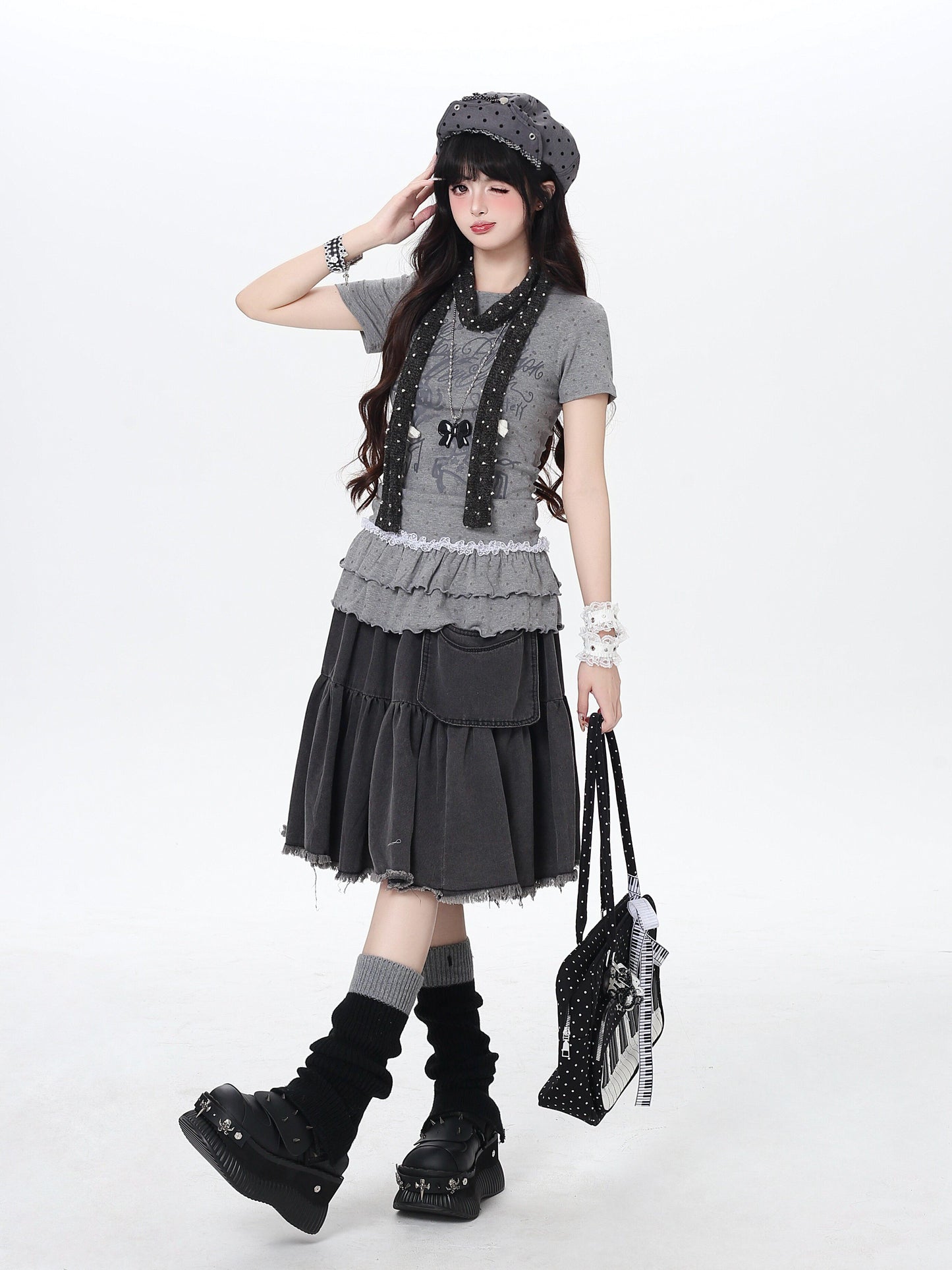 ドットフリルトップス｜韓国ガーリー・細見え