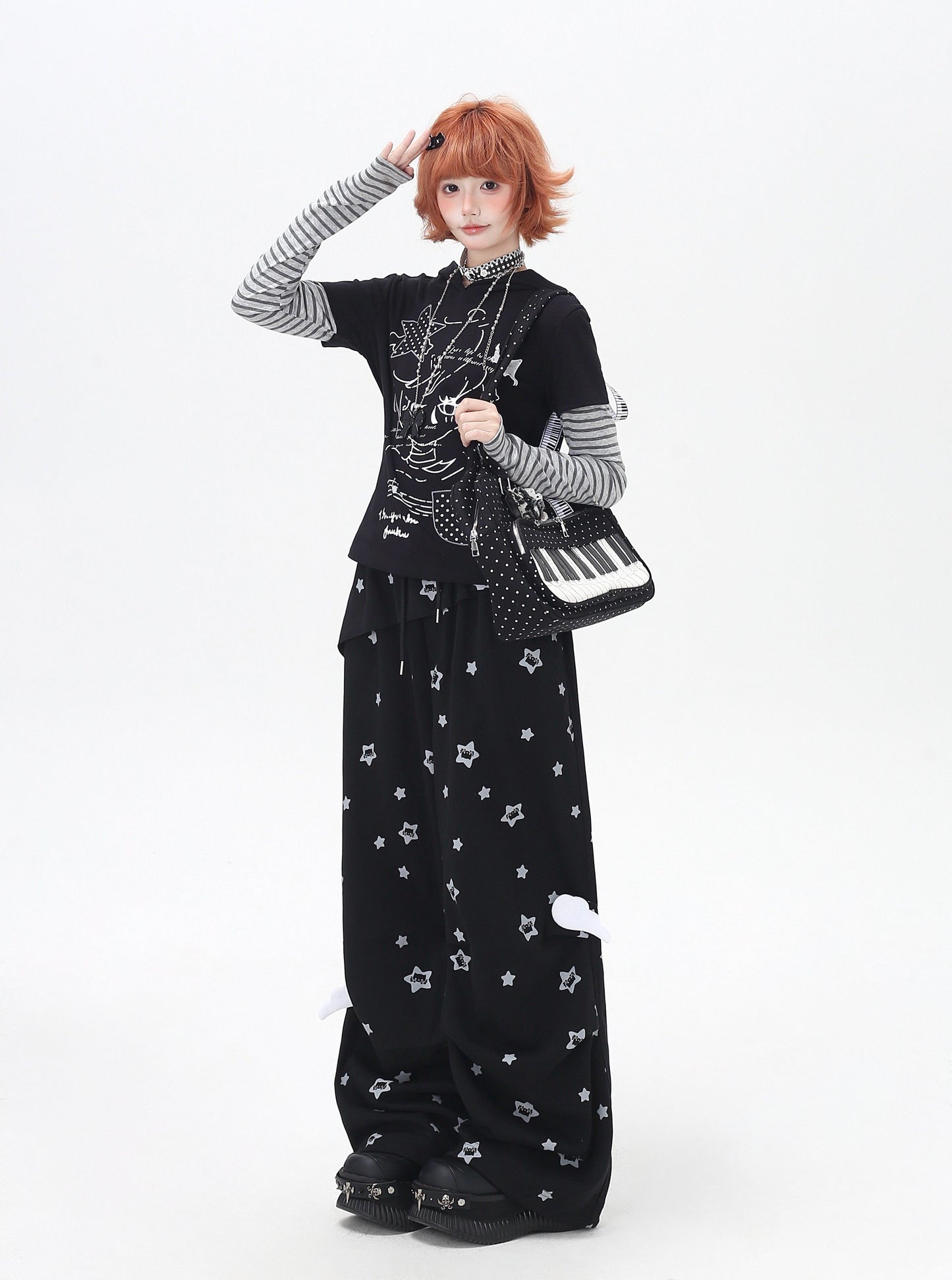 くすみスター柄 ルーズストレートパンツ