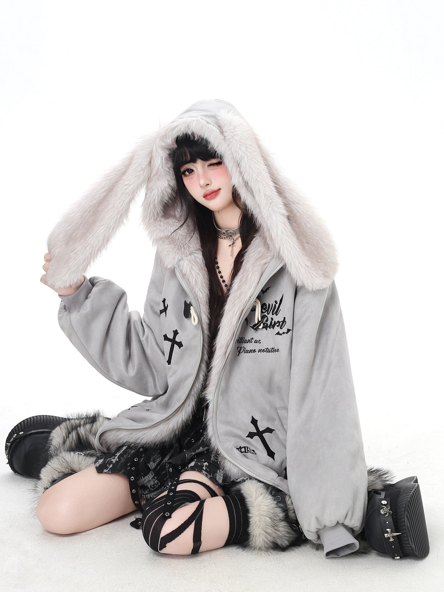 悪魔バニー×ふわもこムートン中綿コート