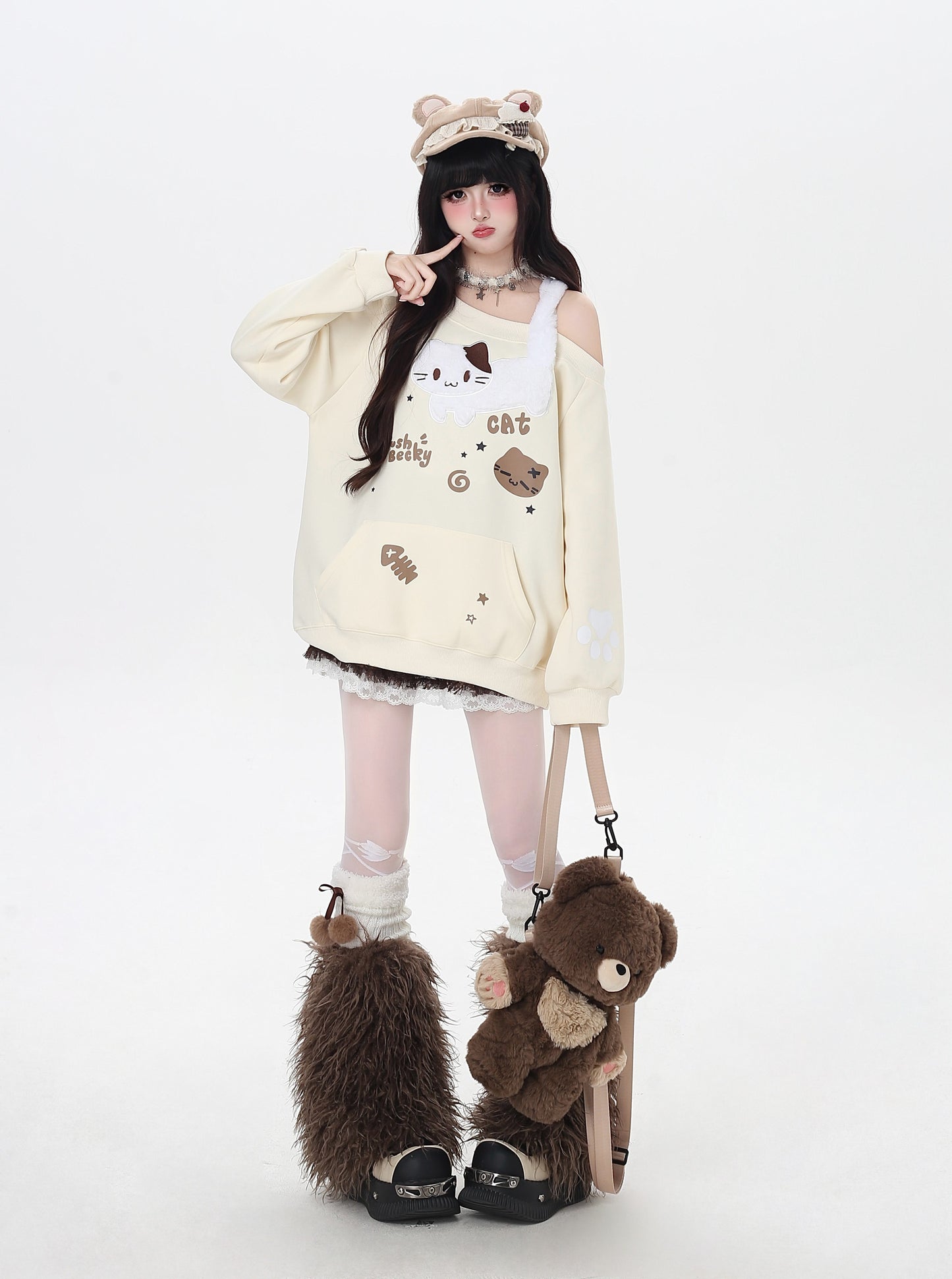 猫柄ふわもこオフショルスウェット