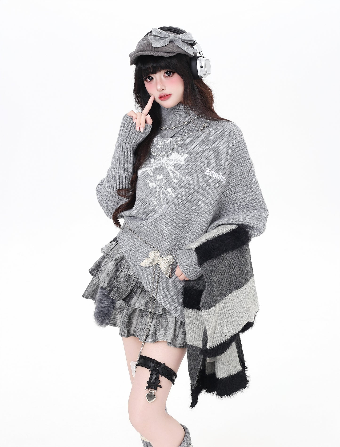 不規則ハイネックニット