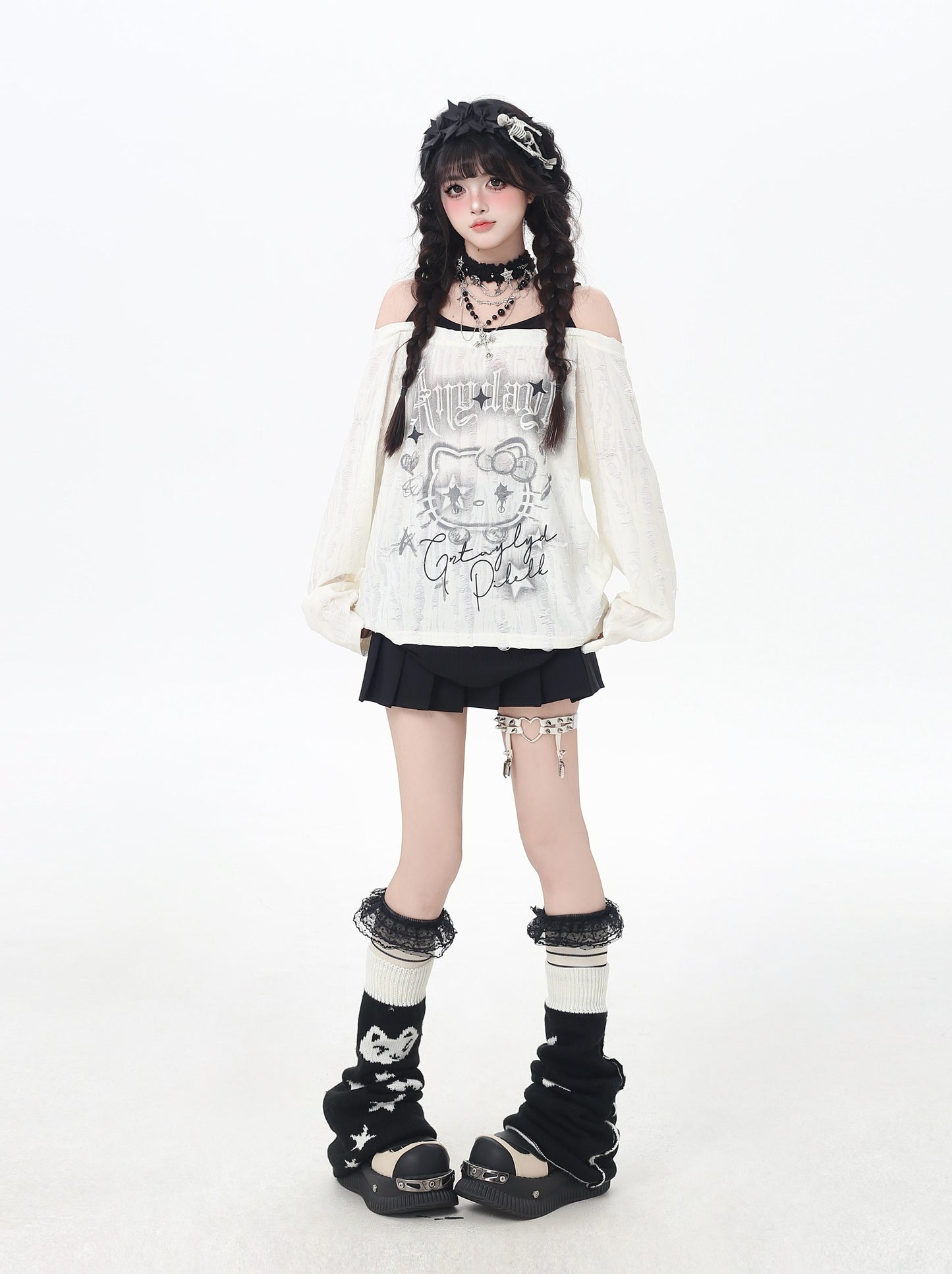 ゴシックkitty×ダメージ レイヤードロンT