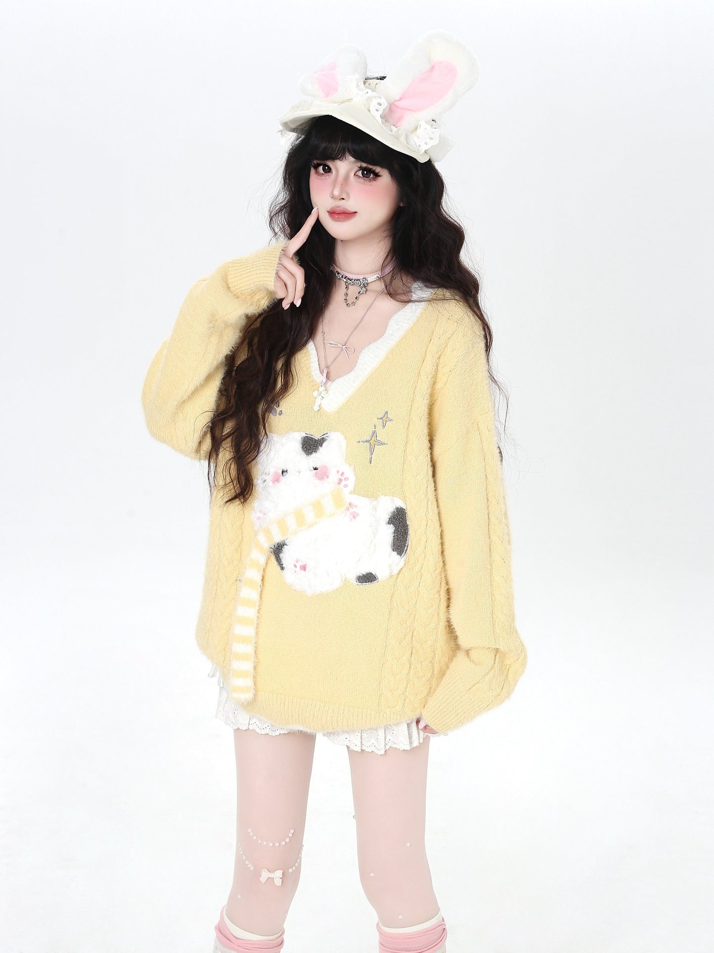 Vネック 猫モチーフ ゆるニット