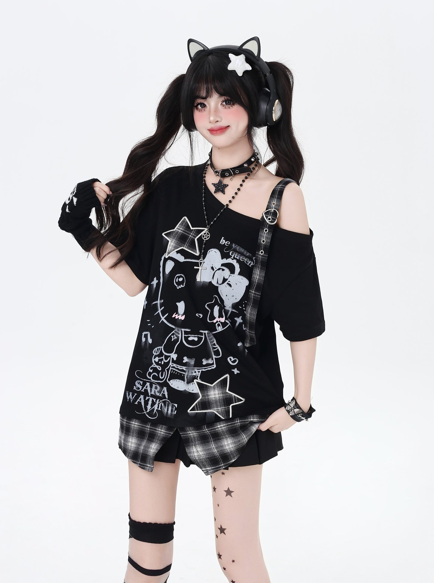 ネコ柄×チェック肩あきTシャツ