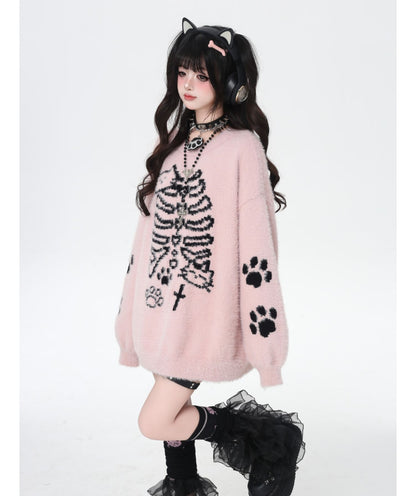 ふわふわネコモチーフ丸首ゆるニット 秋冬ガーリー