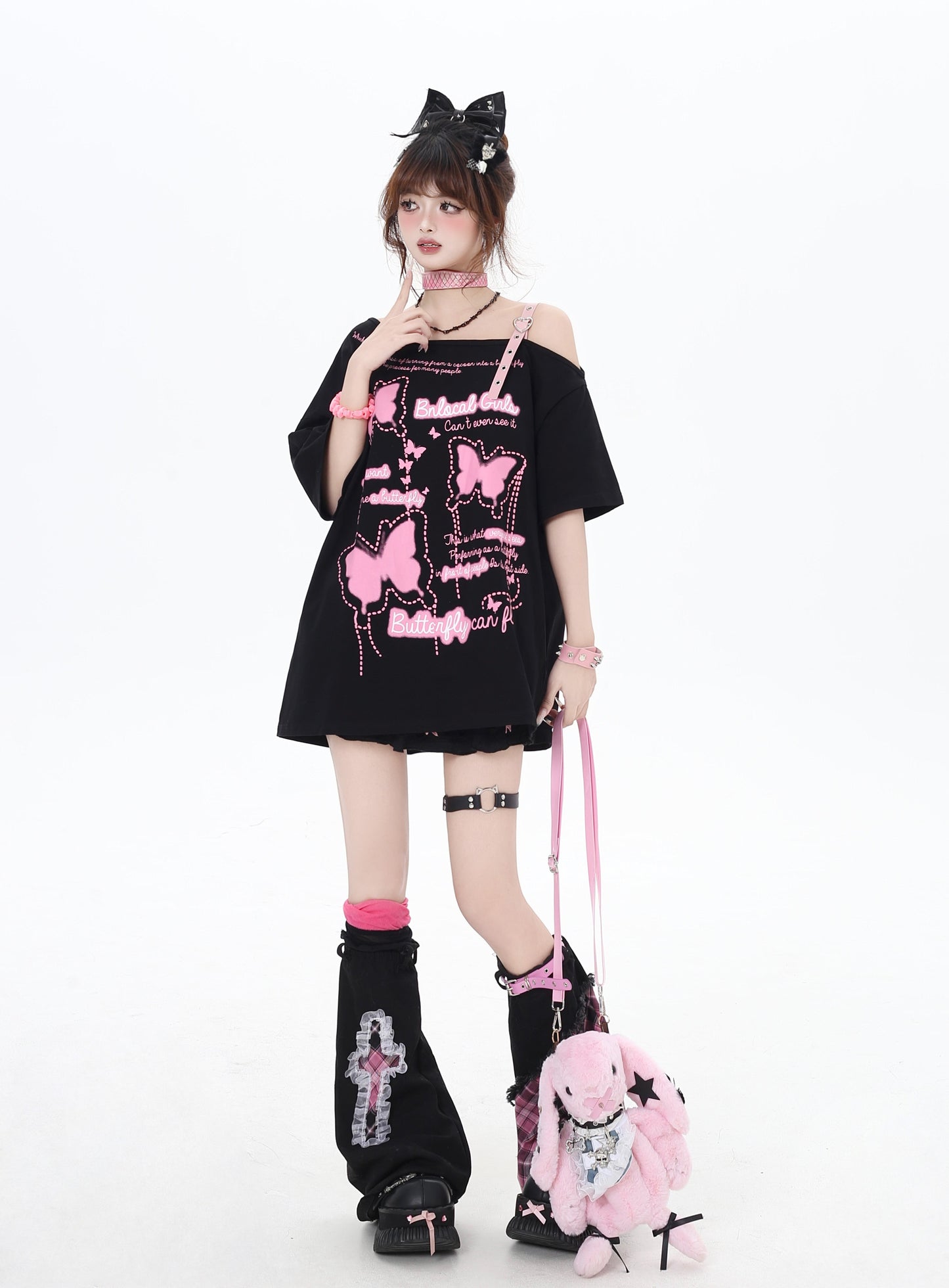 蝶々モチーフオフショルダーTシャツ